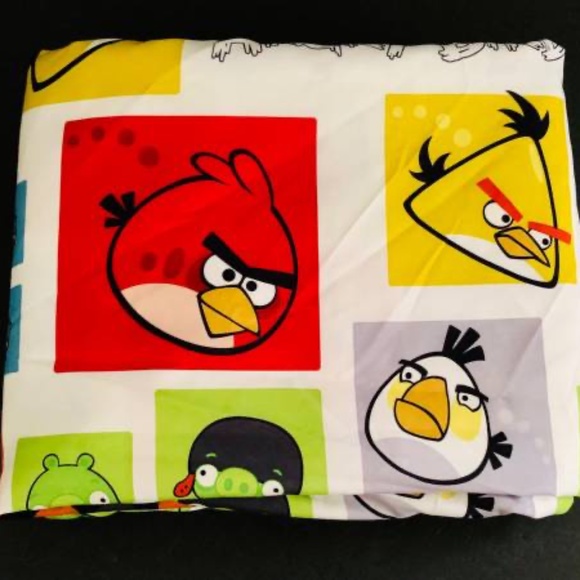 Angry Birds Twin Size Flat Sheet 64 x 95 Soft Polyester Bedding Crafts - Picture 1 of 3
